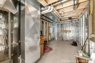 1034 Arlington Ave, Grand Haven, MI 49417 - Photo 23