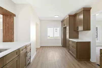 3118 Cleveland Avenue, Saint Joseph, MI 49085 - Photo 7
