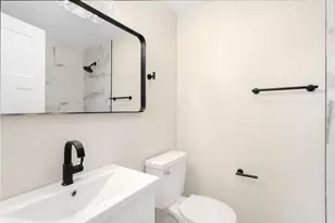 3118 Cleveland Ave, Saint Joseph, MI 49085 - Photo 17