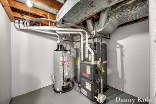 250 Mayfield Ave NE, Grand Rapids, MI 49503 - Photo 45