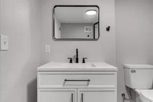 250 Mayfield Ave NE, Grand Rapids, MI 49503 - Photo 29