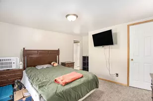 340 Douglas St, Fruitport, MI 49415 - Photo 13