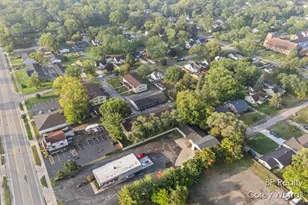 199 E 34th St, Holland, MI 49423 - Photo 31