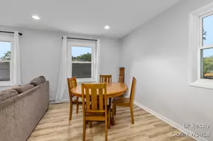 199 E 34th St, Holland, MI 49423 - Photo 11