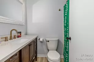 199 E 34th St, Holland, MI 49423 - Photo 17