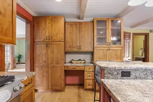 341 N Lakeshore Dr, Holland, MI 49424 - Photo 17