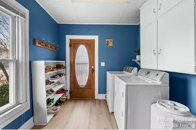 112 S Grant Street, Portland, MI 48875 - Photo 15