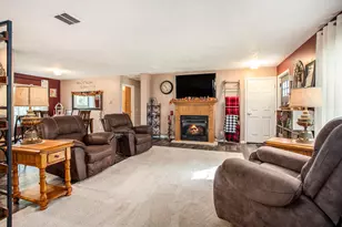 912 W Colon Rd, Bronson, MI 49028 - Photo 7