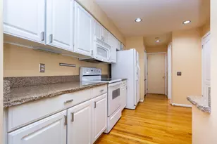 1093 Fairways Blvd Blvd, Troy, MI 48085 - Photo 11