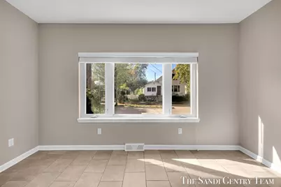 514 N 5th Street, Grand Haven, MI 49417 - Photo 19