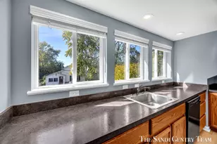 514 N 5th St, Grand Haven, MI 49417 - Photo 31