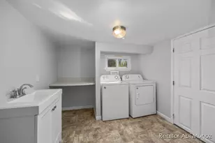 501 W Fenwick Rd, Fenwick, MI 48834 - Photo 17