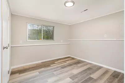 1954 W Midland Road, Auburn, MI 48611 - Photo 13