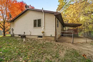 4725 Head Lake Rd, Hastings, MI 49058 - Photo 9