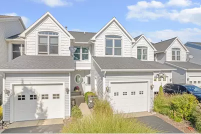 943 W Savidge Street, Spring Lake, MI 49456 - Photo 1