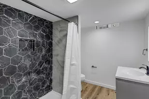 1033 Nash Ave, Ypsilanti, MI 48198 - Photo 21