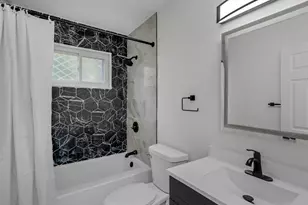 1033 Nash Ave, Ypsilanti, MI 48198 - Photo 9