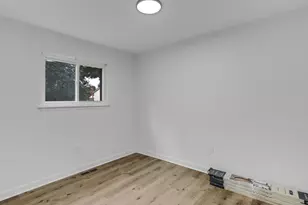 1033 Nash Ave, Ypsilanti, MI 48198 - Photo 13