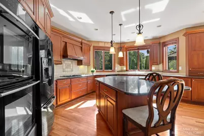 5557 Cobble Lane, Dexter, MI 48130 - Photo 9