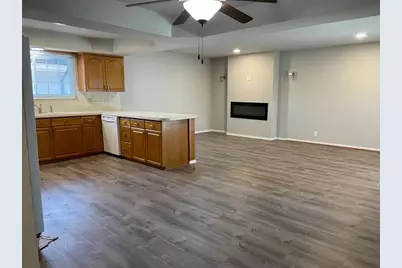 35695 Bonneville Drive, Sterling Heights, MI 48312 - Photo 7