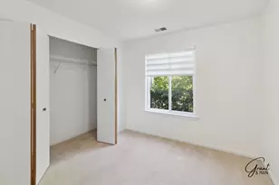 313 Marigold Cir, Westland, MI 48185 - Photo 11