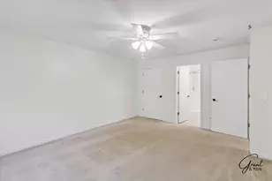 313 Marigold Cir, Westland, MI 48185 - Photo 9