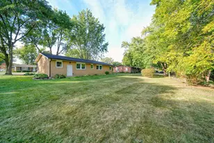 392 Richard St, Spring Arbor, MI 49283 - Photo 27