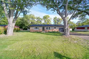 392 Richard St, Spring Arbor, MI 49283 - Photo 5