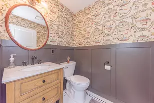 577 Glendale Cir, Ann Arbor, MI 48103 - Photo 5