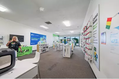 8826 E 34 Rd, Cadillac, MI 49601 - Photo 13