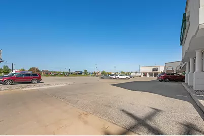 8826 E 34 Rd, Cadillac, MI 49601 - Photo 33