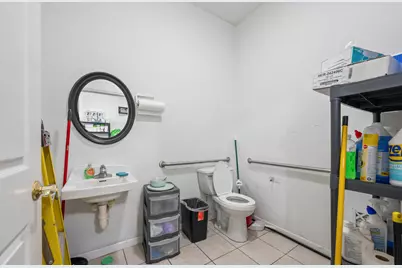 8826 E 34 Rd, Cadillac, MI 49601 - Photo 15