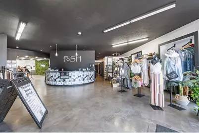 8826 E 34 Rd, Cadillac, MI 49601 - Photo 7