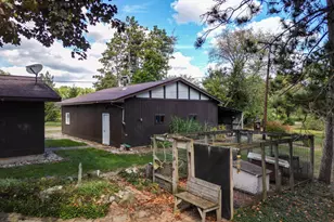 1570 E Croton Dr, Newaygo, MI 49337 - Photo 35