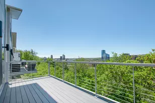 631 Fairview Ave NE, Grand Rapids, MI 49503 - Photo 11