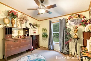 20449 W Gates Rd, Howard City, MI 49329 - Photo 21