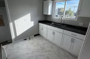 15788 Ilene St, Detroit, MI 48238 - Photo 9