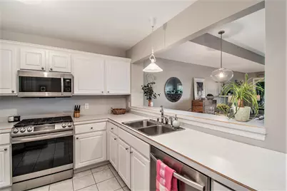 963 W Savidge Street, Spring Lake, MI 49456 - Photo 13