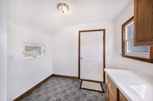 13431 Crowe Rd, Milan, MI 48160 - Photo 9