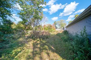 335 Wall St, Jackson, MI 49203 - Photo 45