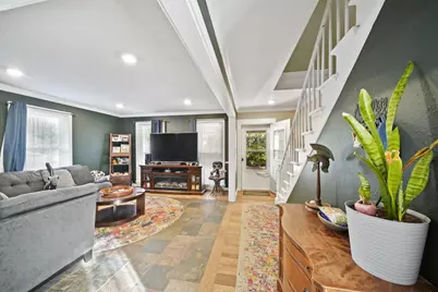 335 Wall Street, Jackson, MI 49203 - Photo 7