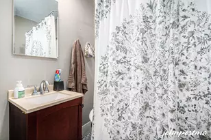 646 Broadway Ave NW, Grand Rapids, MI 49504 - Photo 27