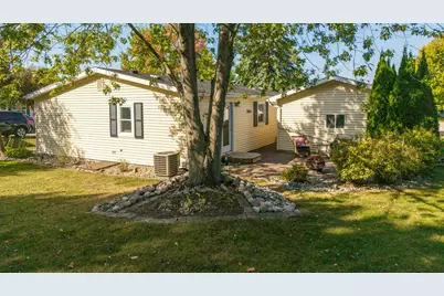 317 Cadgewith East, Lansing, MI 48906 - Photo 21