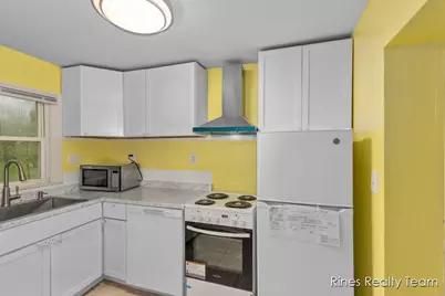 6429 Rosedale Road, Lansing, MI 48911 - Photo 9