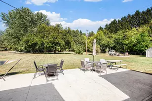 1521 Maiden Ln, Saint Joseph, MI 49085 - Photo 13