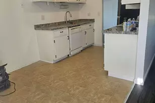 13842 Keating Dr, Sterling Heights, MI 48312 - Photo 3