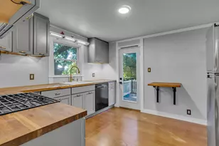 713 Webb St, Jackson, MI 49202 - Photo 13