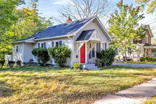 713 Webb St, Jackson, MI 49202 - Photo 1