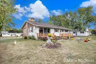 193 Greenfield Dr, Ionia, MI 48846 - Photo 5