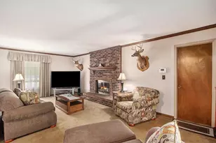 5656 Pebble Ridge Ct, Ann Arbor, MI 48108 - Photo 7